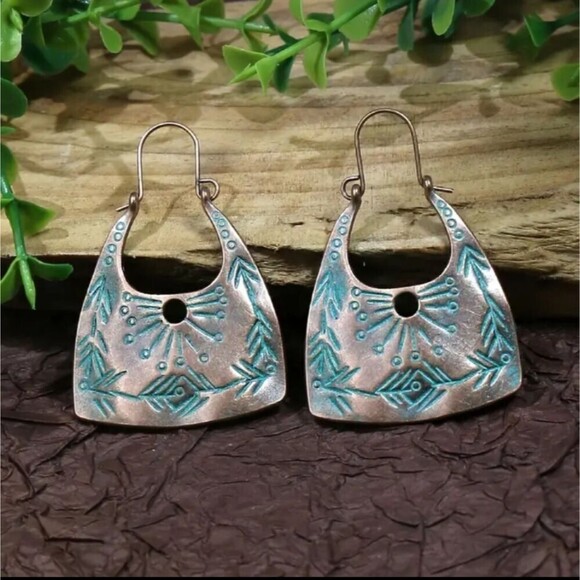 BRONZE turquoise boho engraved earrings bundle hammered stencil - Picture 2 of 5